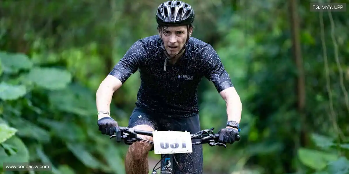 📱多屏同步，随时随地捕捉精彩瞬间！📻